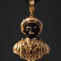 ciondolo oro 18kt Moro handmade