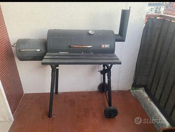 Barbecue e affumicatore