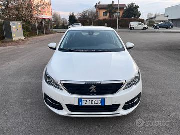 Peugeot 308 1.5 hdi 2019