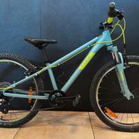 Bimbo Cube Acid 240 (Usata)