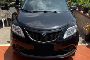 Lancia ypsilon unico proprietario gpl-benzina