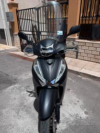 Sh 300