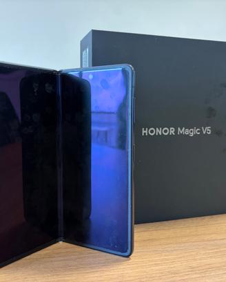 Honor Magic V5 16/512 Gb Nero + Accessori
