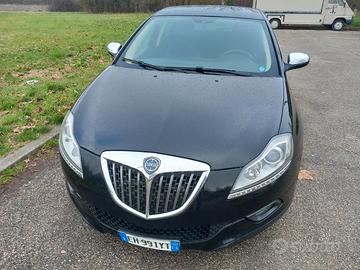 Lancia Delta gpl multijet multijet 