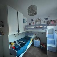 Cameretta con letto a castello