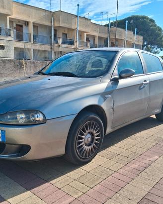 Alfa Romeo 147 - 2005