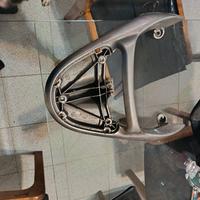 Staffa portapacchi piaggio beverly