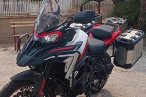 Benelli Trk 702 x 