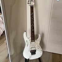 Chitarra Ibanez custom Steve Vai