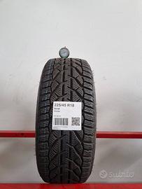 Gomme Usate Strial 225 45 18 Guarda Catalogo