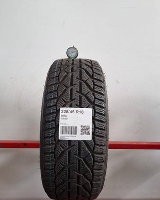 Gomme Usate Strial 225 45 18 Guarda Catalogo