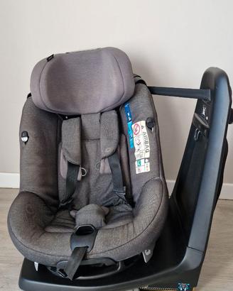 Seggiolino auto girevole Bébé Confort AxissFix