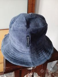 Armani jeans cappello blu