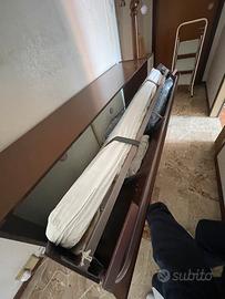 Mobile con Brandina a scomparsa