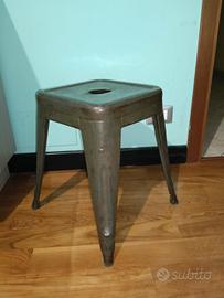 sgabello basso industriale