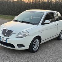 Lancia Ypsilon 1.4 GPL