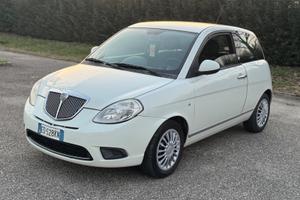 Lancia Ypsilon 1.4 GPL