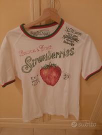 Maglia bianca fragola