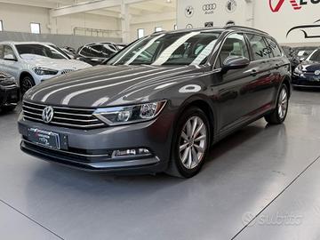 Volkswagen Passat Variant 2.0 TDI DSG Business Blu
