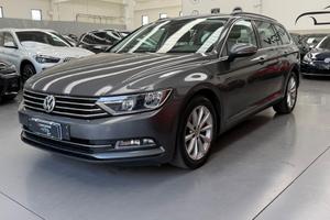 Volkswagen Passat Variant 2.0 TDI DSG Business Blu