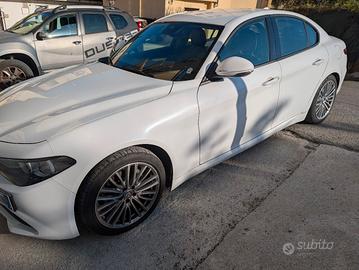 Giulia 2.2 diesel 150cv
