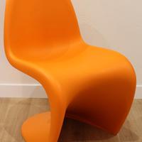 Sedia Verner Panton Junior Vitra - Colore Arancio