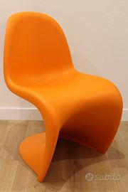 Sedia Verner Panton Junior Vitra - Colore Arancio