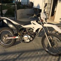 Beta 125 RE 4t enduro