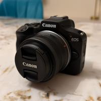 Mirrorless Canon EOS R100