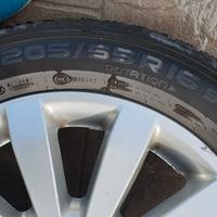 Cerchi + gomme 4 stagioni Nokian