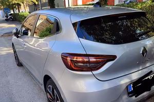 Renault Clio modello intense benzina /gpl
