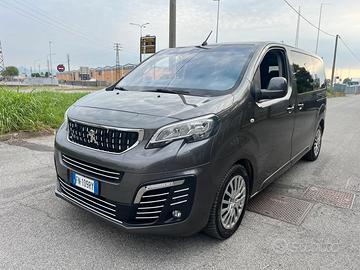 Peugeot Traveller BlueHDi 115 S&S Standard Allure 