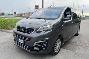 Peugeot Traveller BlueHDi 115 S&S Standard Allure 