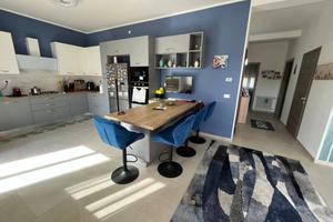 VILLA BIFAMILIARE, VIA CLEMENTE, APSELLA, MONTELAB