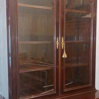 vetrina libreria d'epoca 