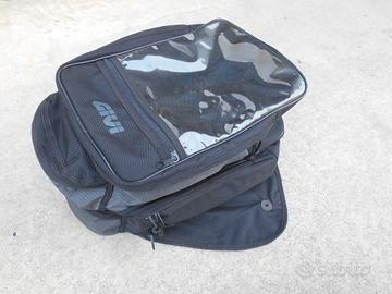 borsa serbatoio moto magnetica givi
