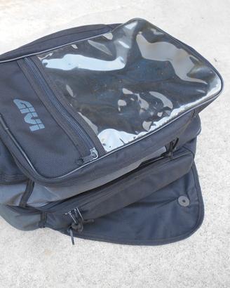 borsa serbatoio moto magnetica givi