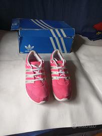 Scarpe sportive donna, marca adidas, numero 39