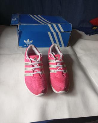 Scarpe sportive donna, marca adidas, numero 39