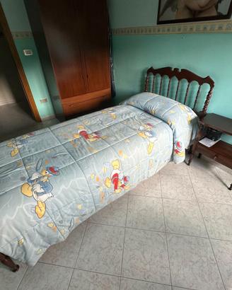 Struttura letto singolo in legno massello