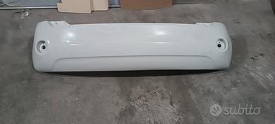 paraurti posteriore Ford Fiesta 2008