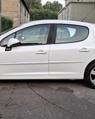 Peugeot 207 1.6 HDi XS 5 porte