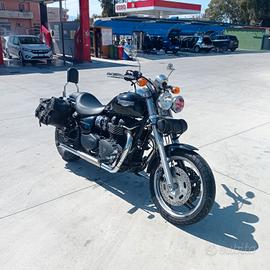 Triumph Speedmaster 900