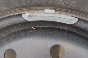 Pneumatici 175/65R15