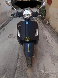 Vespa Piaggio GTS 300 
