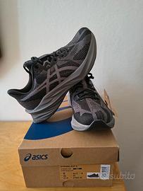 Asics Dynablast 5 Carbon/Black Corsa su strada