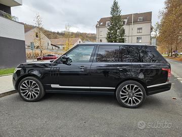 LAND ROVER Range Rover SDV8 Autobiography