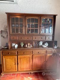 Credenza in legno massello - due modelli.