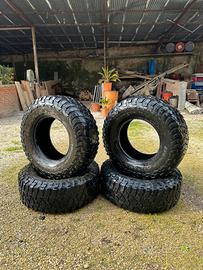 4 Gomme BFGoodrich Mud-Terrain T/A KM2 35x12.50R17