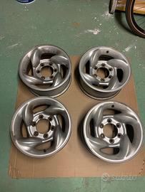 Cerchi galloper pajero